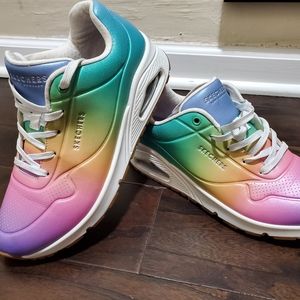 SKECHERS los angeles colorful